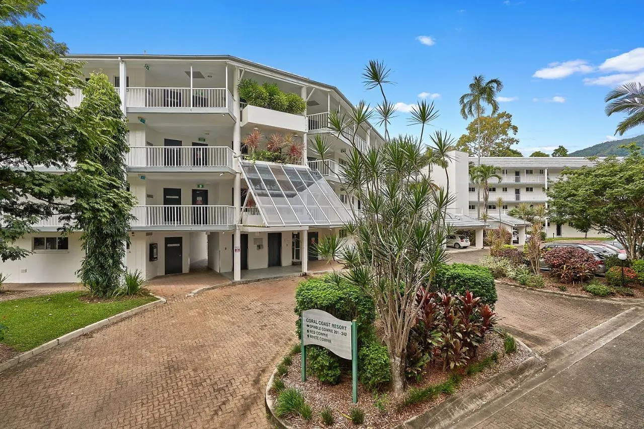 Spindle Cowrie Apartments Palm Cove 0*,